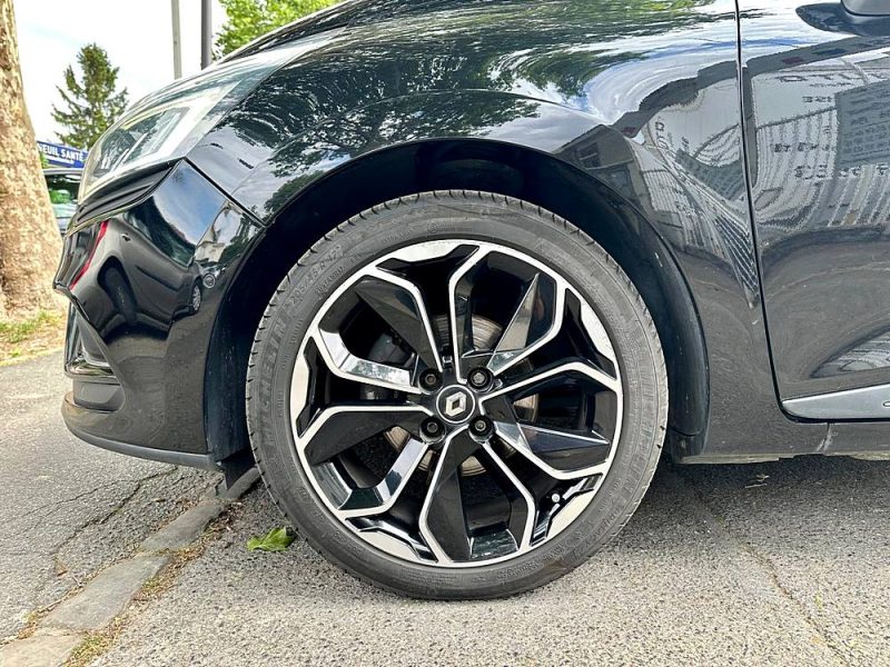 RENAULT CLIO IV ESTATE 2018