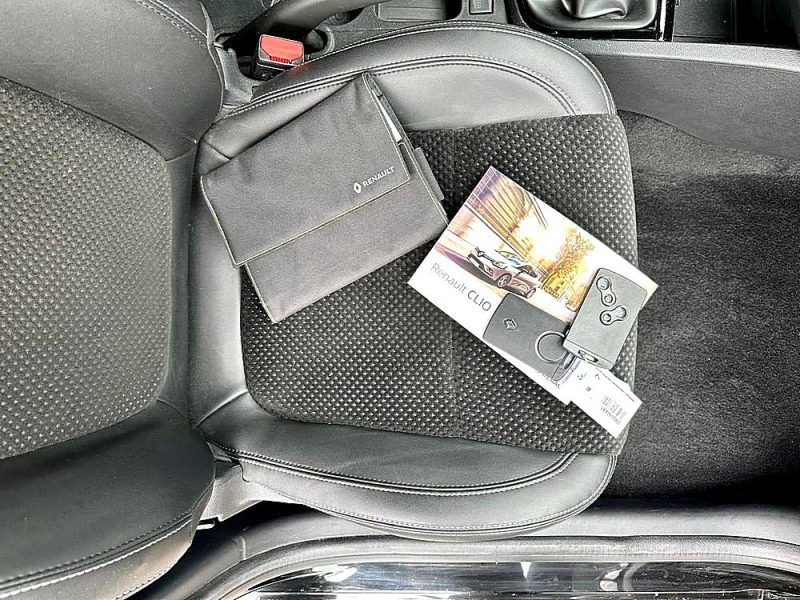 RENAULT CLIO IV ESTATE 2018