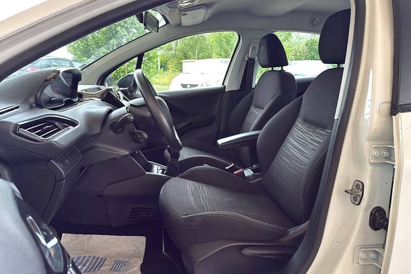 PEUGEOT 208 1.4 HDI 70 Active BVM5