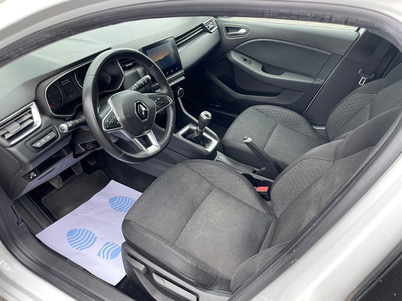 RENAULT CLIO 2021