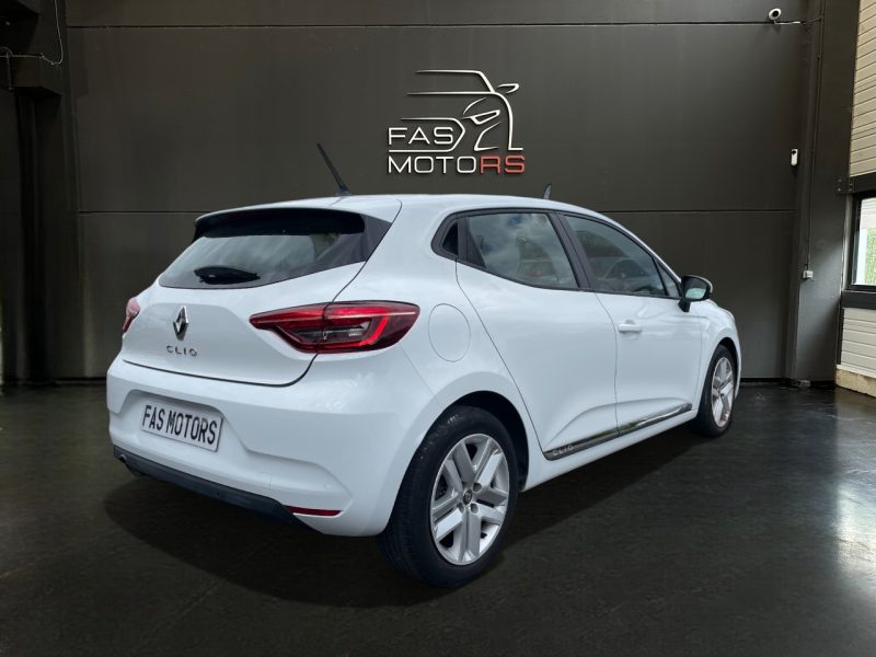 RENAULT CLIO 2021