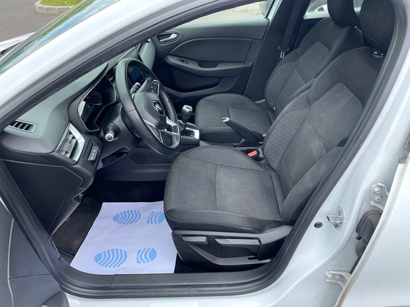 RENAULT CLIO 2021