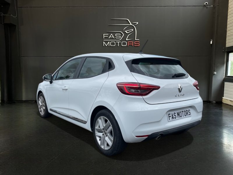 RENAULT CLIO 2021