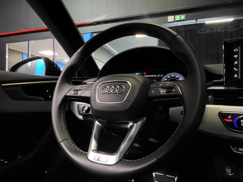 AUDI A5 SPORTBACK 2.0 40 TDI HYBRID 204 S LINE S TRONIC-7 / TOIT OUVRANT + VIRTUAL COCKPIT /