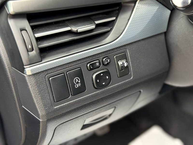 TOYOTA AVENSIS 143 D-4D DYNAMIC