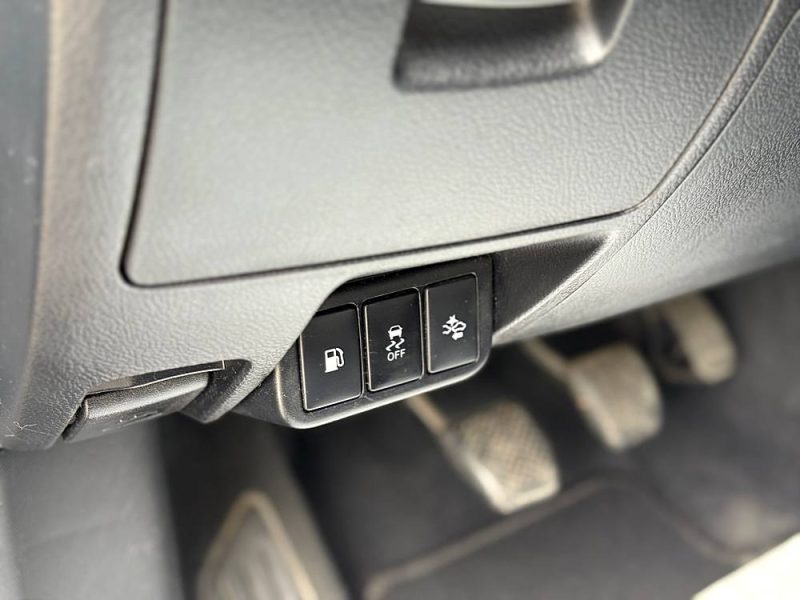 TOYOTA AVENSIS 143 D-4D DYNAMIC