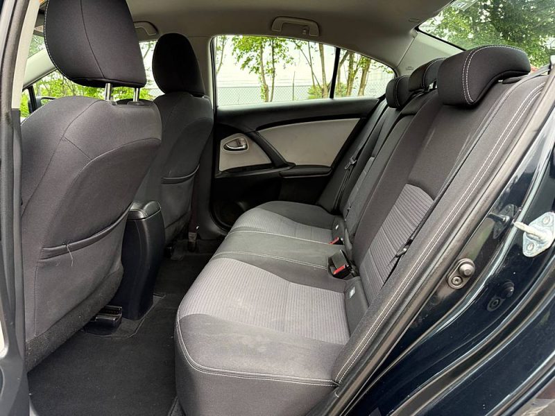 TOYOTA AVENSIS 143 D-4D DYNAMIC