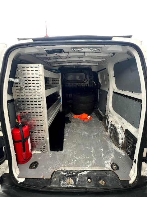 NISSAN  NV200 2015 1.5 DCI 110CV / Distribution Neuve / CT OK 