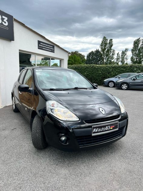 RENAULT  CLIO 3 2011 1.2 LEV 75CV / Distribution Neuve / CT OK / Révisée 