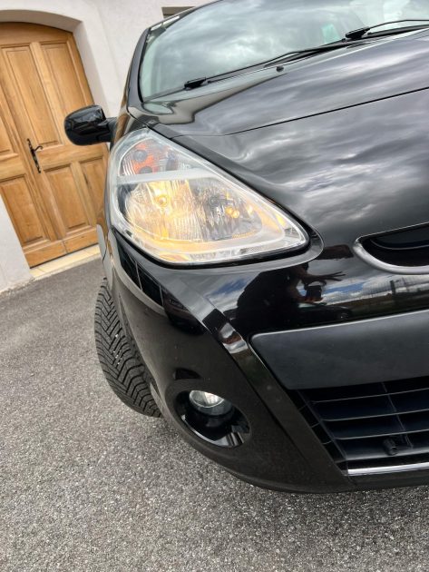 RENAULT  CLIO 3 2011 1.2 LEV 75CV / Distribution Neuve / CT OK / Révisée 