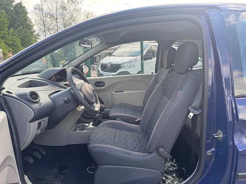 RENAULT TWINGO 1.2 60CH ACCESS