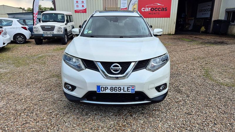 NISSAN X-TRAIL 2015