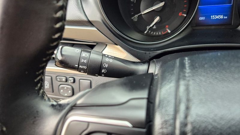 TOYOTA AVENSIS Touring Sport 2.0 D-4D 143 ch Executive