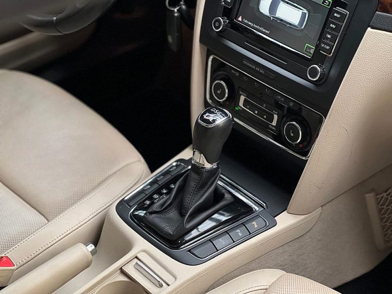 SKODA SUPERB 2.0 TDI 170CH 4X4 DSG ELEGANCE