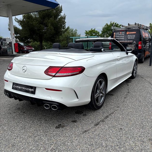 MERCEDES CLASSE C 220 CDI AMG LINE - Sieges chauffants ventilés - Camera - Alcantara- Grand Ecran e