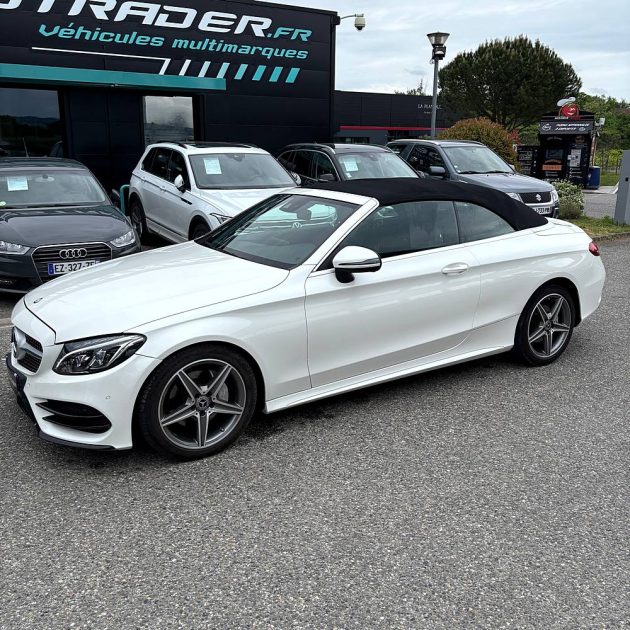 MERCEDES CLASSE C 220 CDI AMG LINE - Sieges chauffants ventilés - Camera - Alcantara- Grand Ecran e