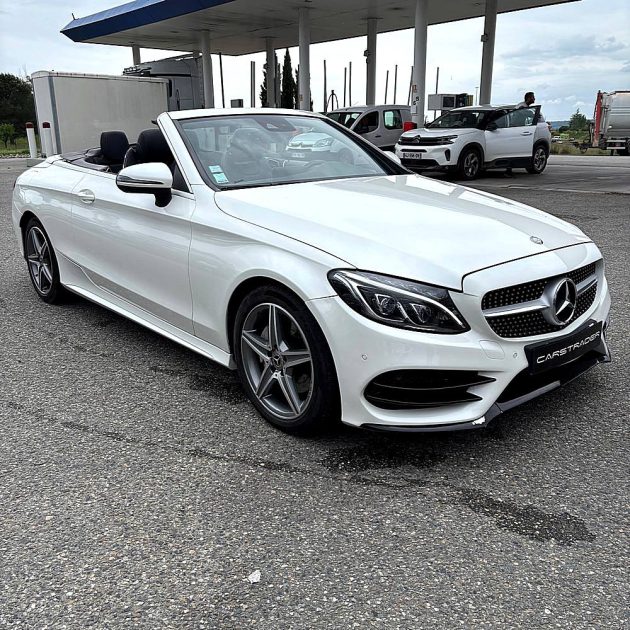 MERCEDES CLASSE C 220 CDI AMG LINE - Sieges chauffants ventilés - Camera - Alcantara- Grand Ecran e