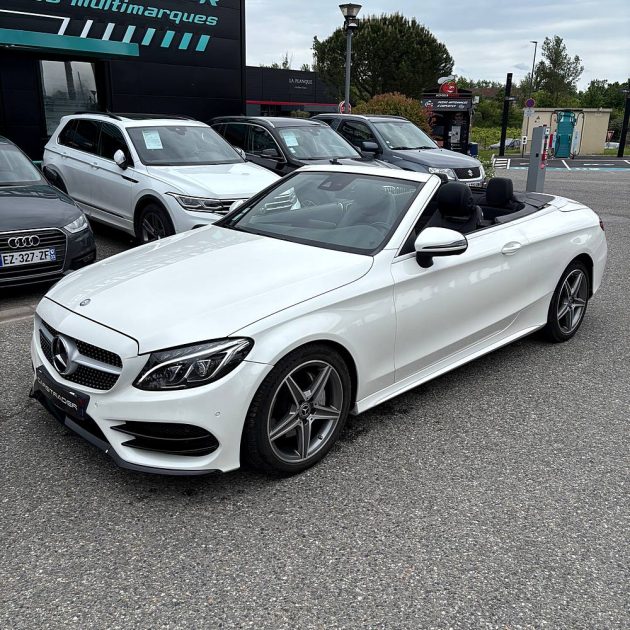 MERCEDES CLASSE C 220 CDI AMG LINE - Sieges chauffants ventilés - Camera - Alcantara- Grand Ecran e