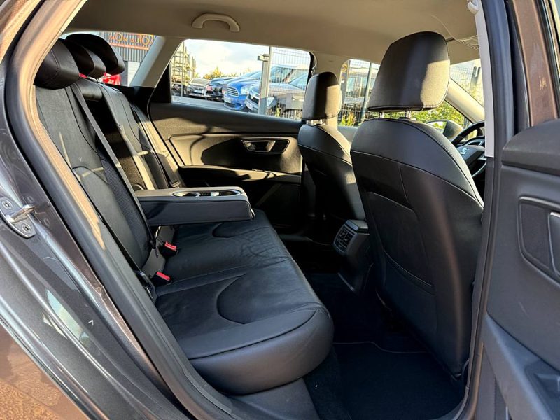 SEAT LEON ST X-PERIENCE 1.6 TDI 110 CH