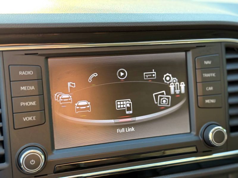 SEAT LEON ST X-PERIENCE 1.6 TDI 110 CH