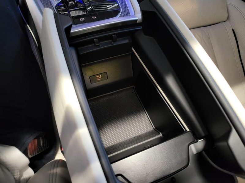 BMW X6 M50D M PERFORMANCE 400cv BOWER WILKINS / TOIT OUVRANT / SIEGES ELECTRIQUES A MEMOIRE 