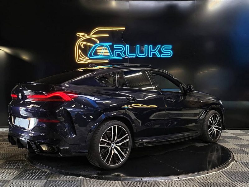 BMW X6 M50D M PERFORMANCE 400cv BOWER WILKINS / TOIT OUVRANT / SIEGES ELECTRIQUES A MEMOIRE 