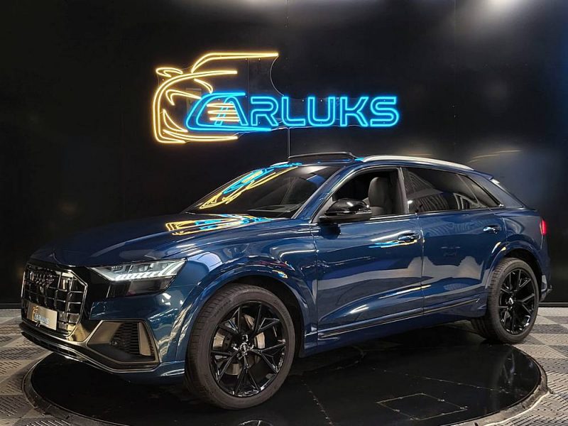 AUDI Q8 3.0 50 TDI V6 QUATTRO 286CV AVUS EXTENDED / TOIT OUVRANT + TETE HAUTE + ATTELAGE /