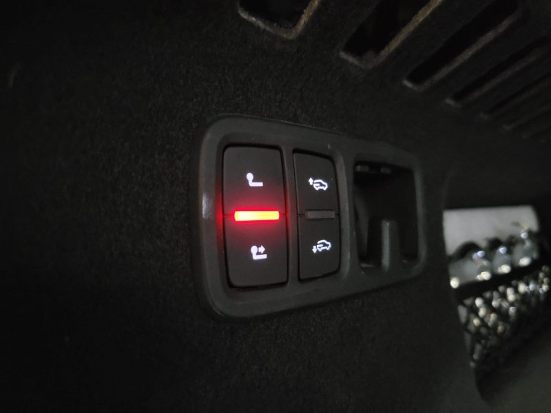 AUDI Q8 3.0 50 TDI V6 QUATTRO 286CV AVUS EXTENDED / TOIT OUVRANT + TETE HAUTE + ATTELAGE /