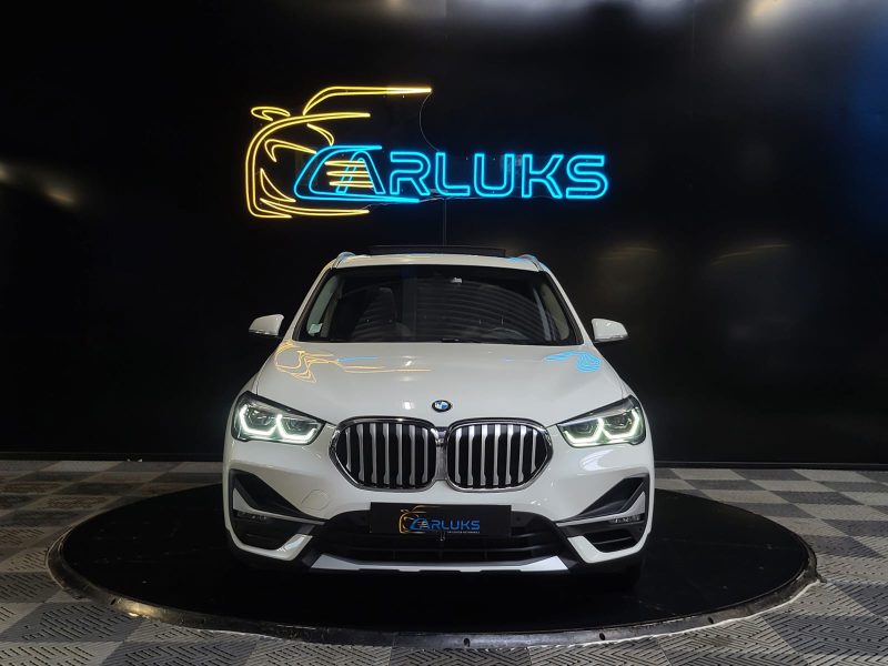 BMW X1 20i sDrive 179cv X LINE / SUIVI BMW / 1ERE MAIN / SIEGES ELECTRIQUES / TOIT OUVRANT / CARPLAY