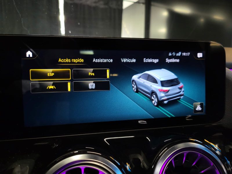 MERCEDES CLASSE GLA 200d 150cv EDITION ONE