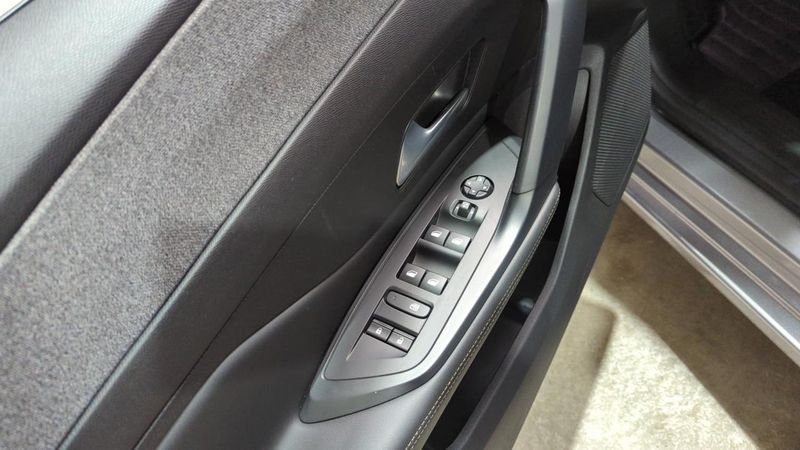 Peugeot 308 Bluehdi 130ch s&s eat8 allure