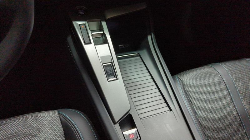 Peugeot 308 Bluehdi 130ch s&s eat8 allure