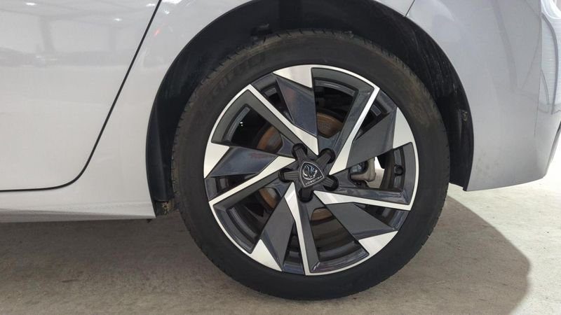 Peugeot 308 Bluehdi 130ch s&s eat8 allure