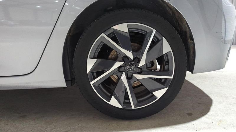 Peugeot 308 Bluehdi 130ch s&s eat8 allure