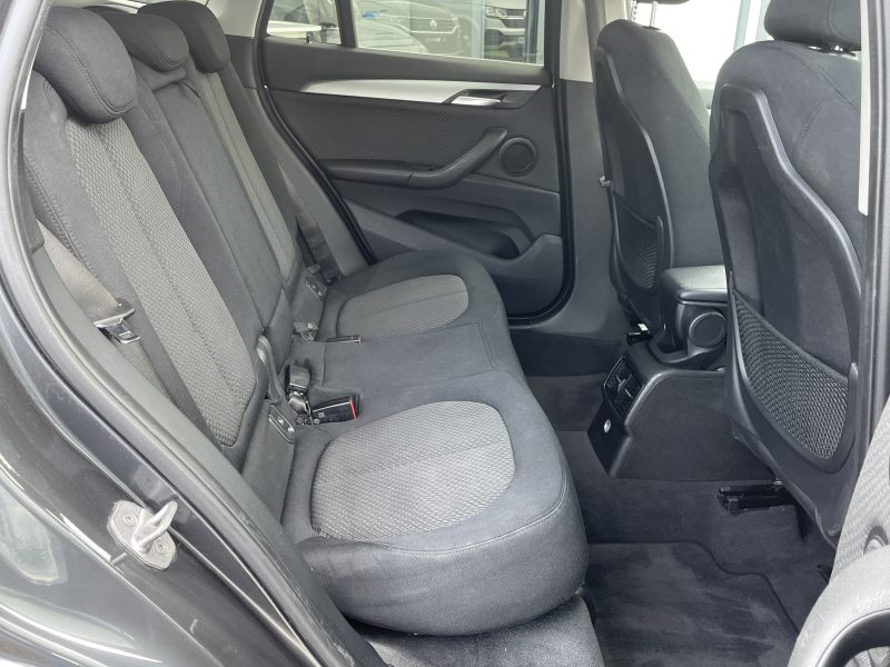 BMW X1 - 18d sDrive 150ch Business Navigation GPS 140.000 km 12/2015