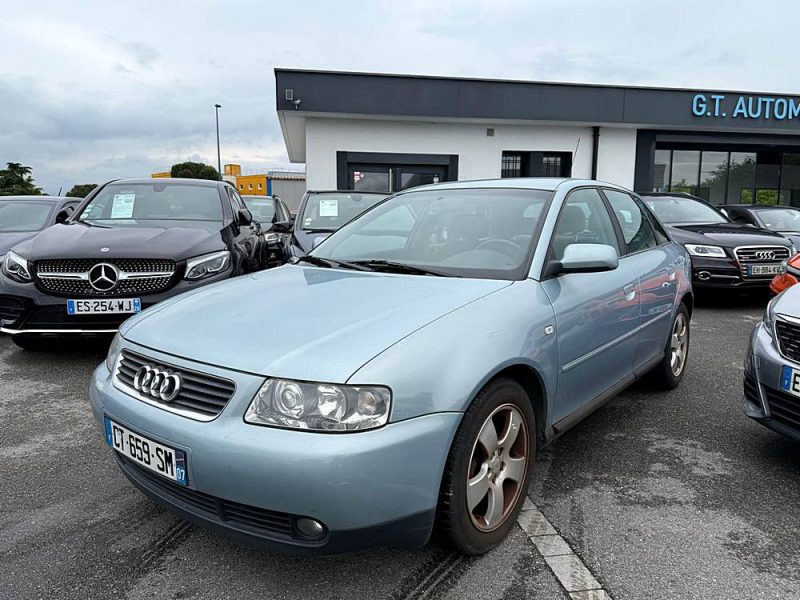 AUDI A3 1.6iI 102CH PHASE 2 GARANTIE 