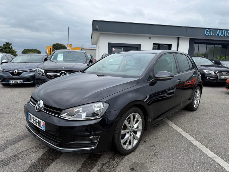VOLKSWAGEN GOLF 2014