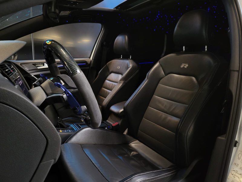 VOLKSWAGEN GOLF VII R 4MOTION 300cv / TOIT OUVRANT / SIEGE ELECTRIQUE / CARPLAY / DYNAUDIO / CAMERA