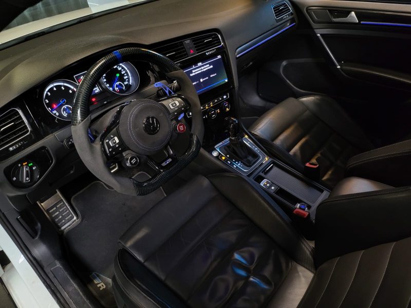 VOLKSWAGEN GOLF VII R 4MOTION 300cv / TOIT OUVRANT / SIEGE ELECTRIQUE / CARPLAY / DYNAUDIO / CAMERA