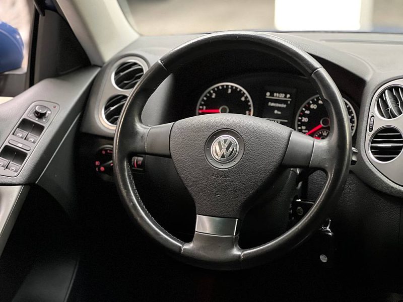 VOLKSWAGEN  TIGUAN 2,0 TDI140CH 4Motion TIPTRONIC CARAT