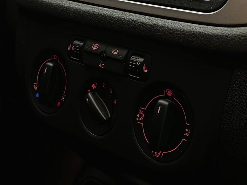 VOLKSWAGEN  TIGUAN 2,0 TDI140CH 4Motion TIPTRONIC CARAT