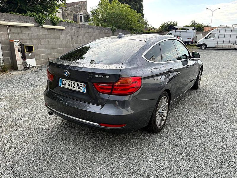 B.M.W. SERIE 3 Gran Turismo 318dA 143ch Luxury