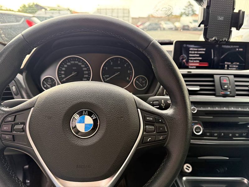 B.M.W. SERIE 3 Gran Turismo 318dA 143ch Luxury