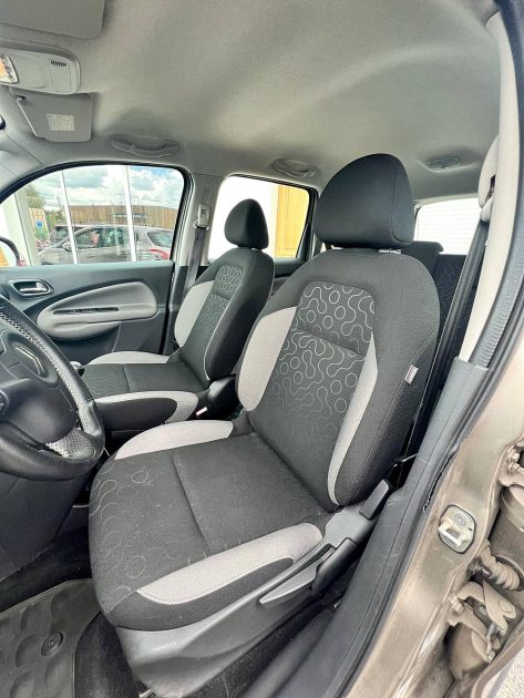 Citroën C3 1.4 VTI 95cv / Moteur à chaîne / CT OK / Révisée 