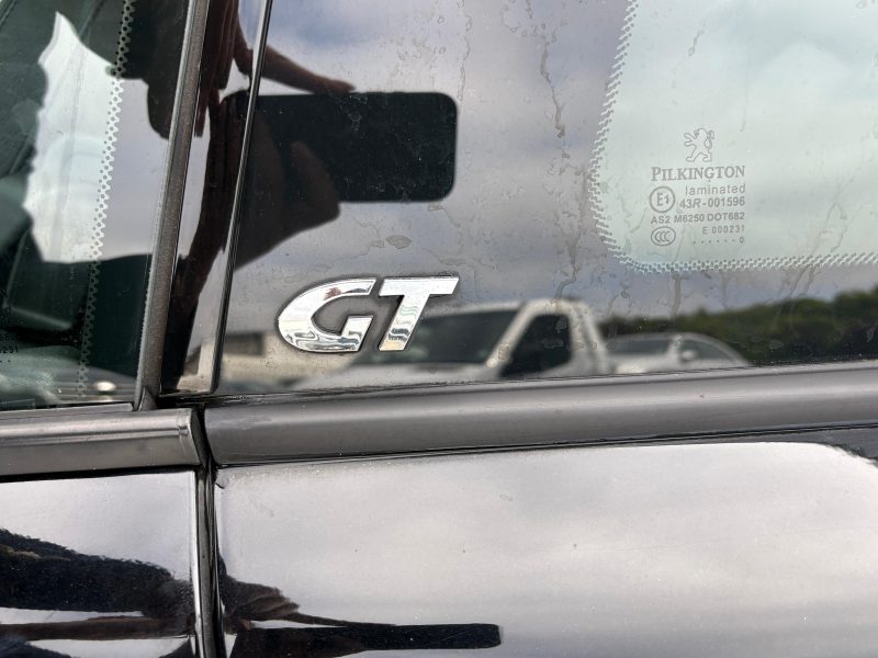 PEUGEOT 407 3.0L V6 241CV BVA 