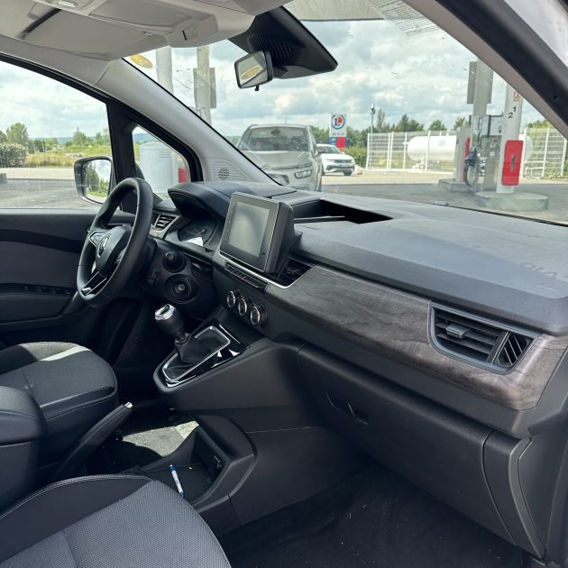 RENAULT KANGOO 1.5 BLUE DCI 95 CV ZEN GARANTIE 12 MOIS