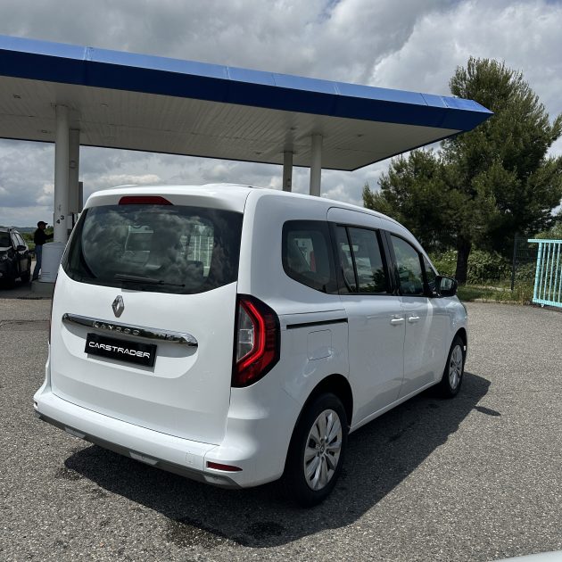 RENAULT KANGOO 1.5 BLUE DCI 95 CV ZEN GARANTIE 12 MOIS