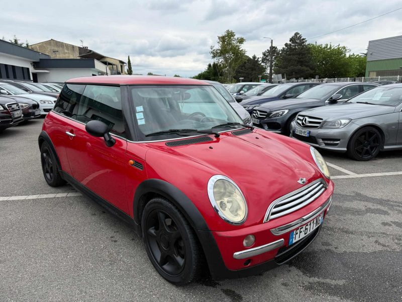 MINI MINI 2003