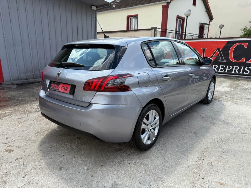 PEUGEOT 308 2020