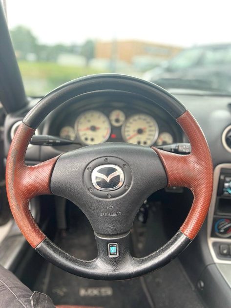 Mazda MX-5 NB 1.6i 110cv / Moteur à chaîne / CT OK / Révisée